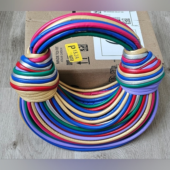 Vintage Style Multicolor Rainbow Handle Bag – Statement Fashion Purse - Picture 4 of 9